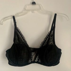 Victoria’s Secret very sexy unlined black bra!